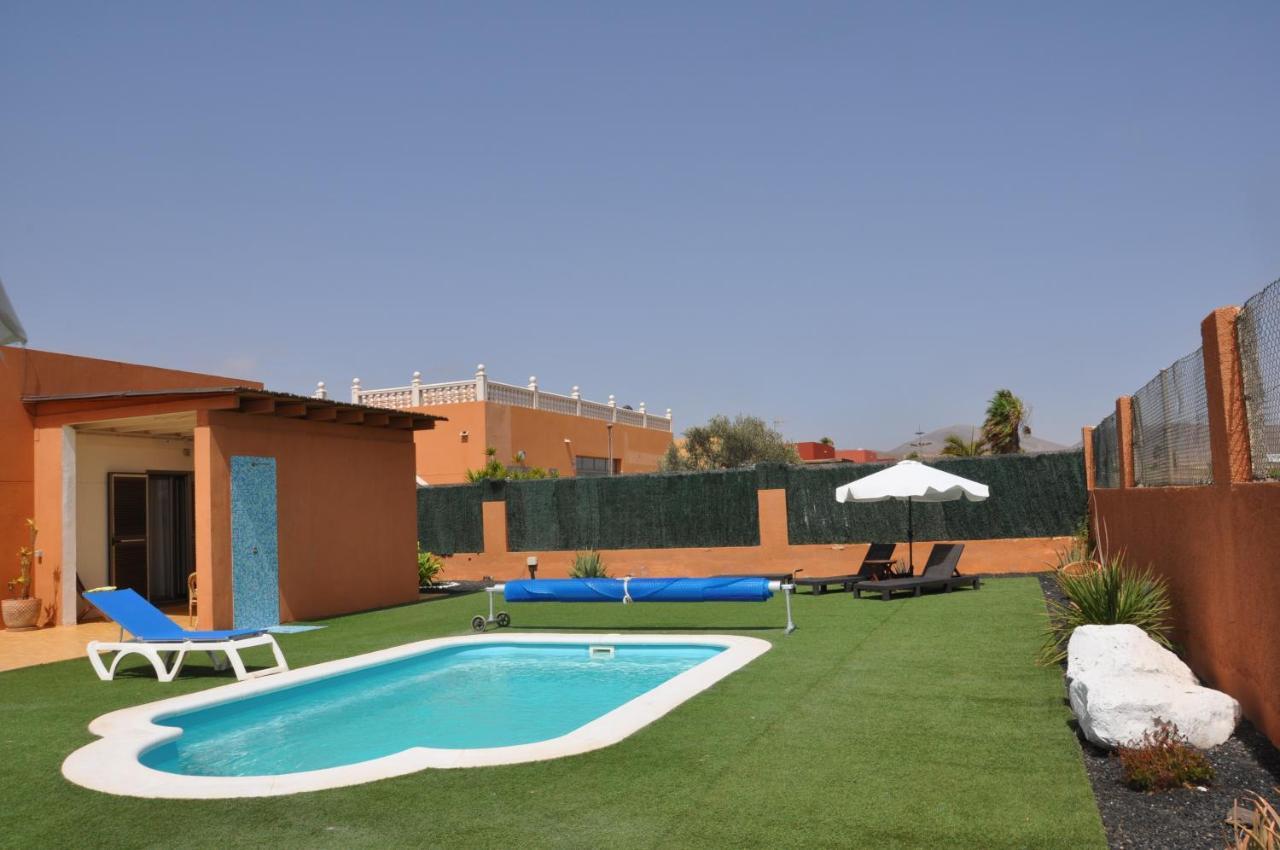 Eco Villa White Suite With Climatized Pool Caleta De Fuste Luaran gambar