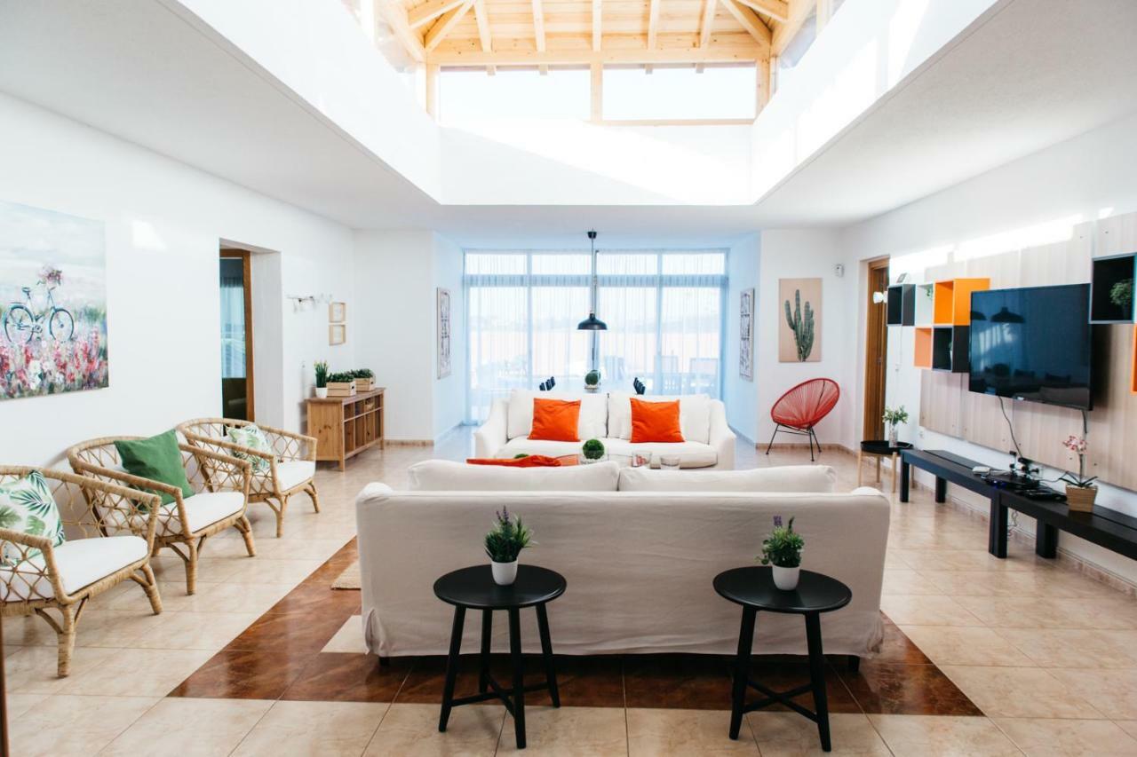 Eco Villa White Suite With Climatized Pool Caleta De Fuste Luaran gambar